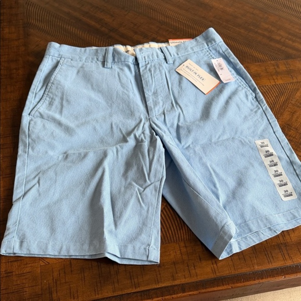 Old Navy Sky Blue Men's Flat Front Shorts